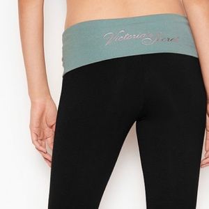 Victoria’s Secret Capri Leggings, NWOT
